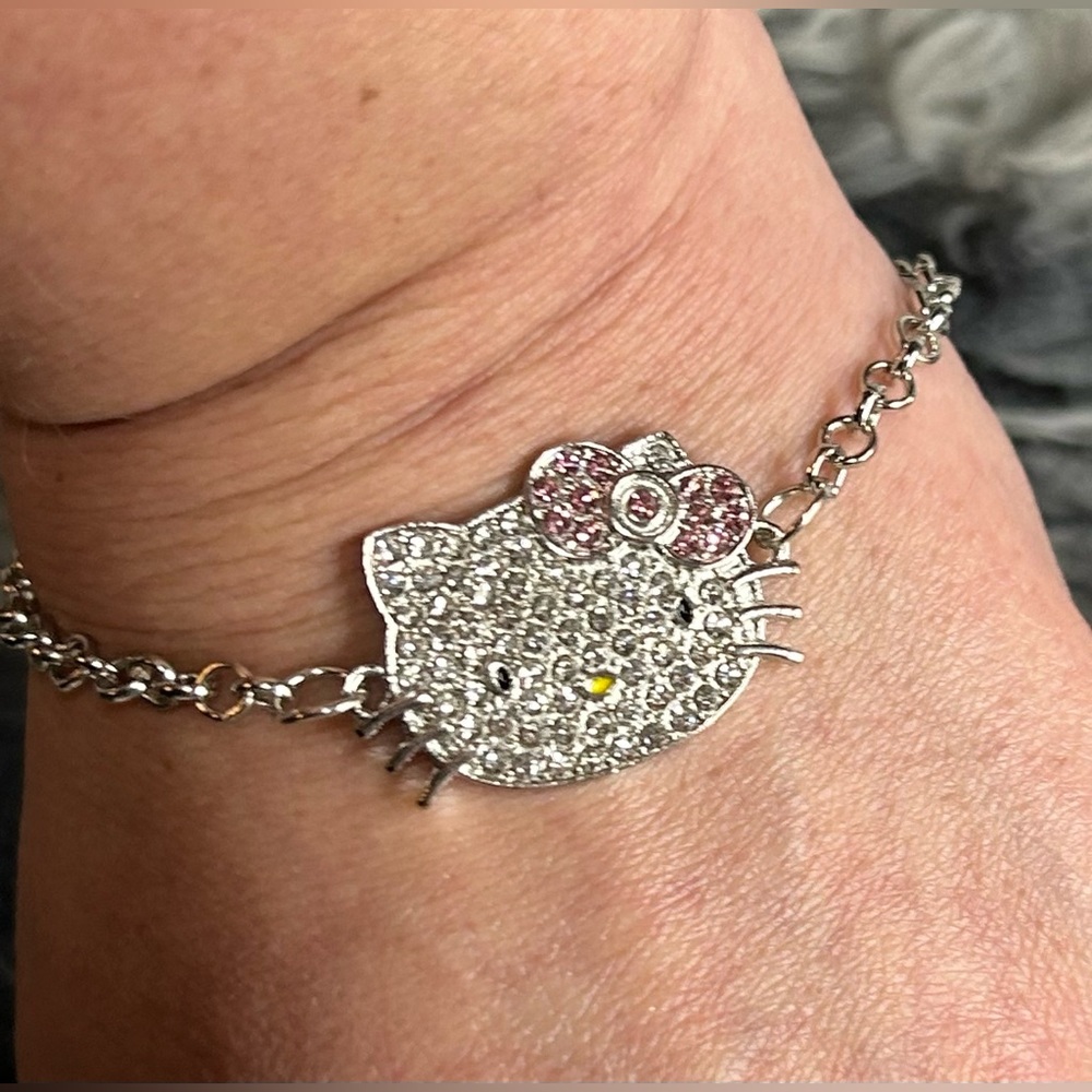 Hello Kitty Silver Bling Charm Toggle Bracelet - Picture 5 of 8